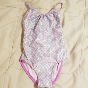 Girls swimsuit